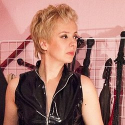 Шлюха Госпожа ДеСад 11401 Шлюха Госпожа ДеСад 11401